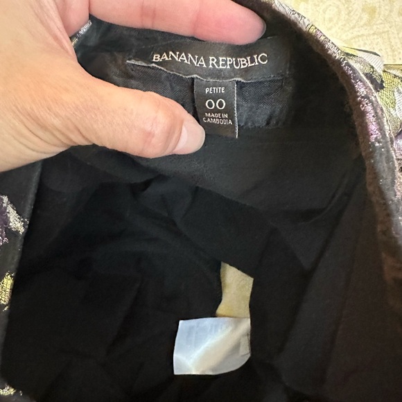 Banana Republic A-Line Pleated Wrap Skirt in Floral - Picture 5 of 6